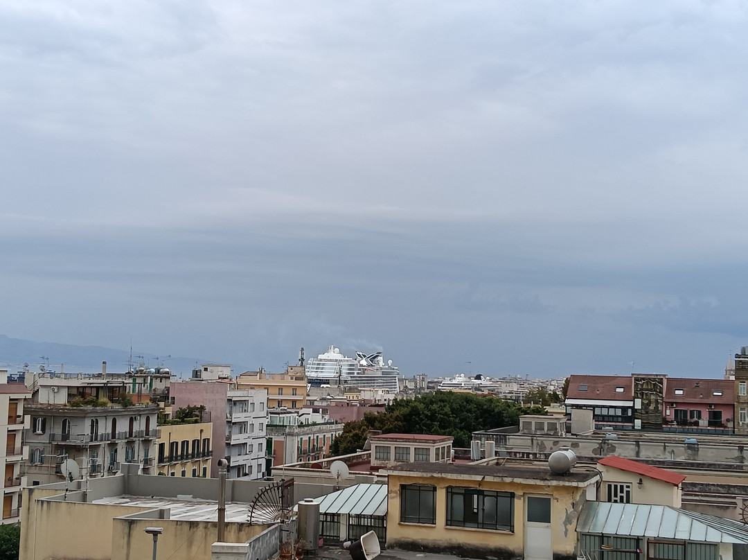 Brid Hybrid Car-Cinisi必去景点