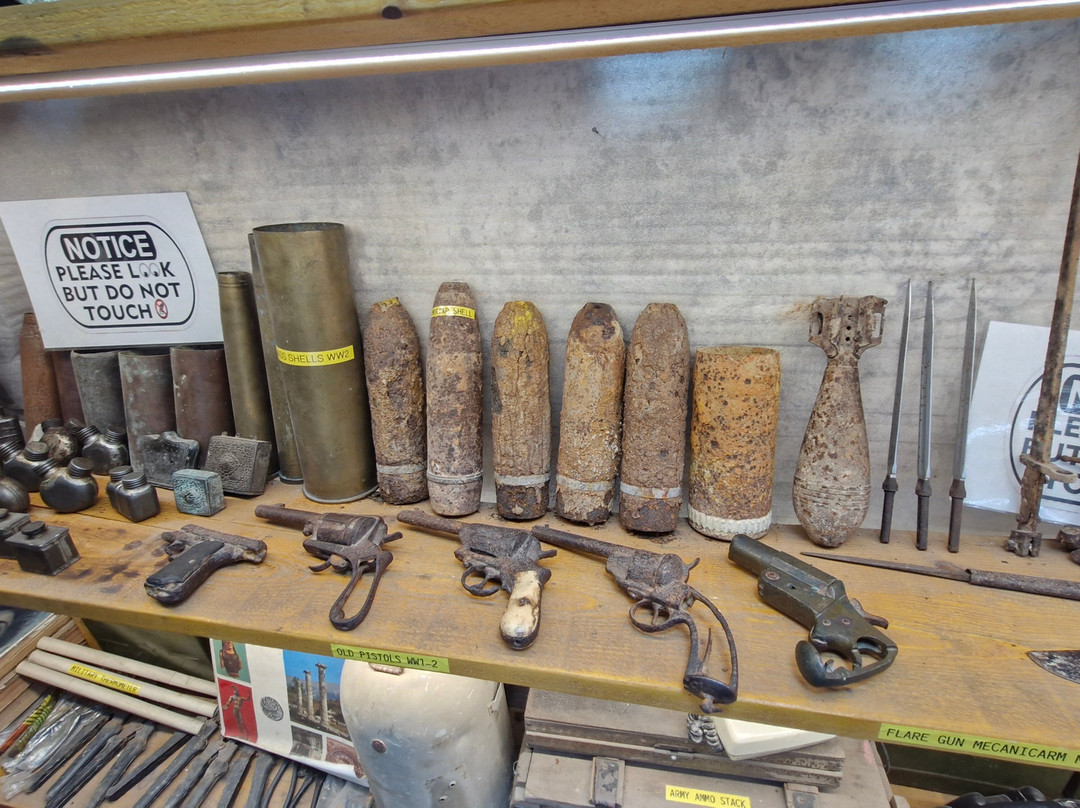 Nostalgia Tunnel-吉诺卡斯特必去景点