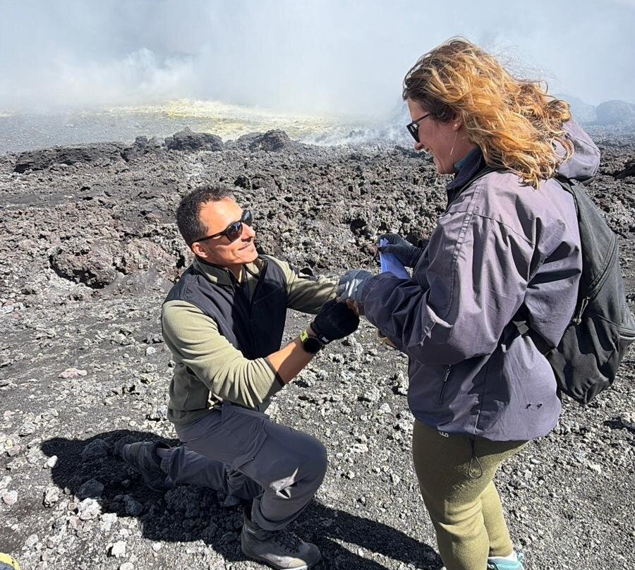 Gruppo Guide Alpine Etna Sud-尼科洛西必去景点