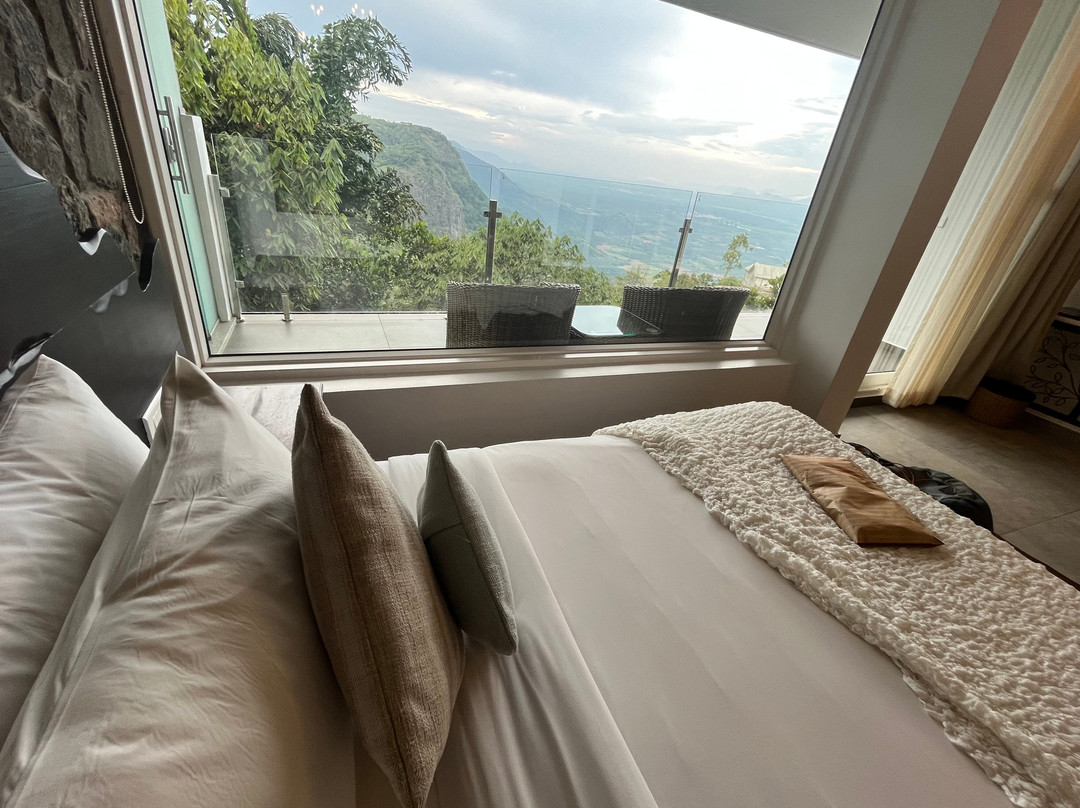 Hills & Hues Resorts Thekkady主图