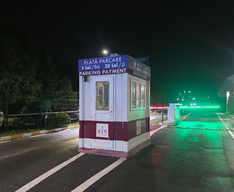 RIN机场酒店主图