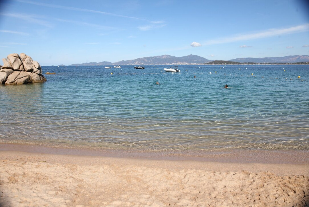 La plage de Verghia-Coti-Chiavari必去景点