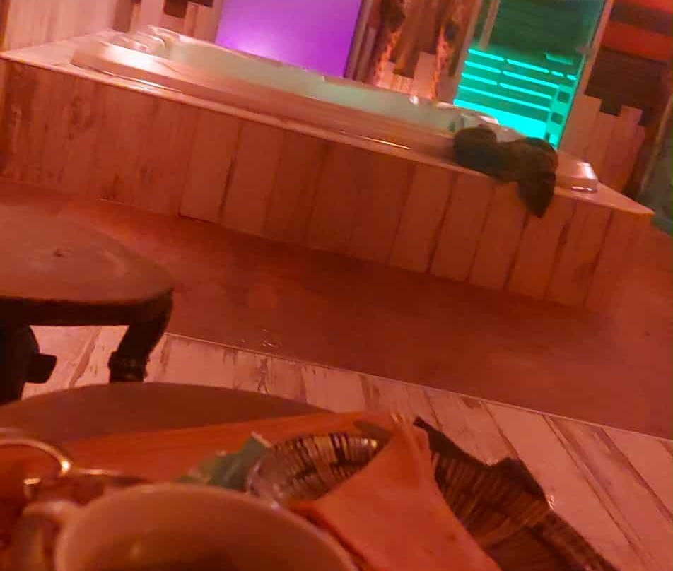 Eauzone Spa Valenciennes-Saint-Saulve必去景点