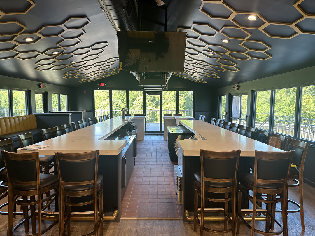 Midway Restaurant & Pizza