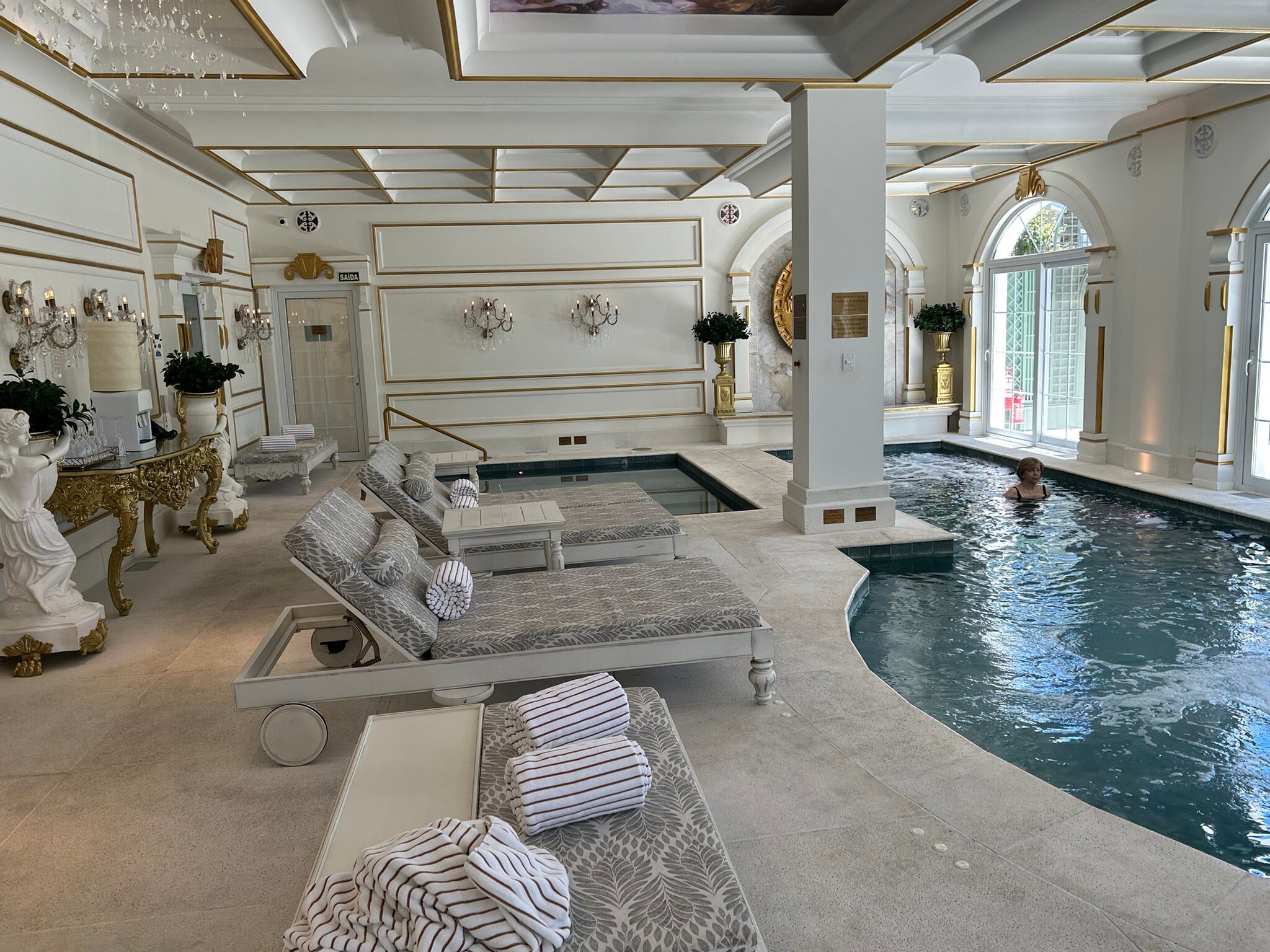 Hotel Colline de France-官方