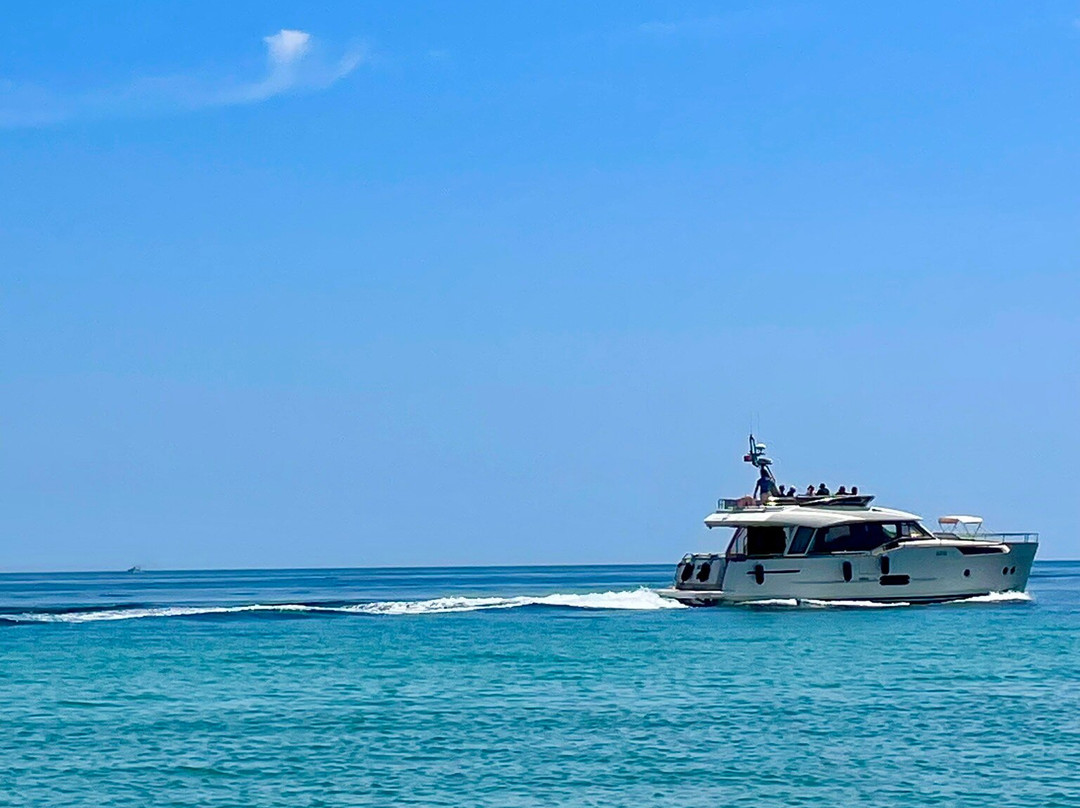 Figueirinha Beach-Portinho da Arrabida必去景点