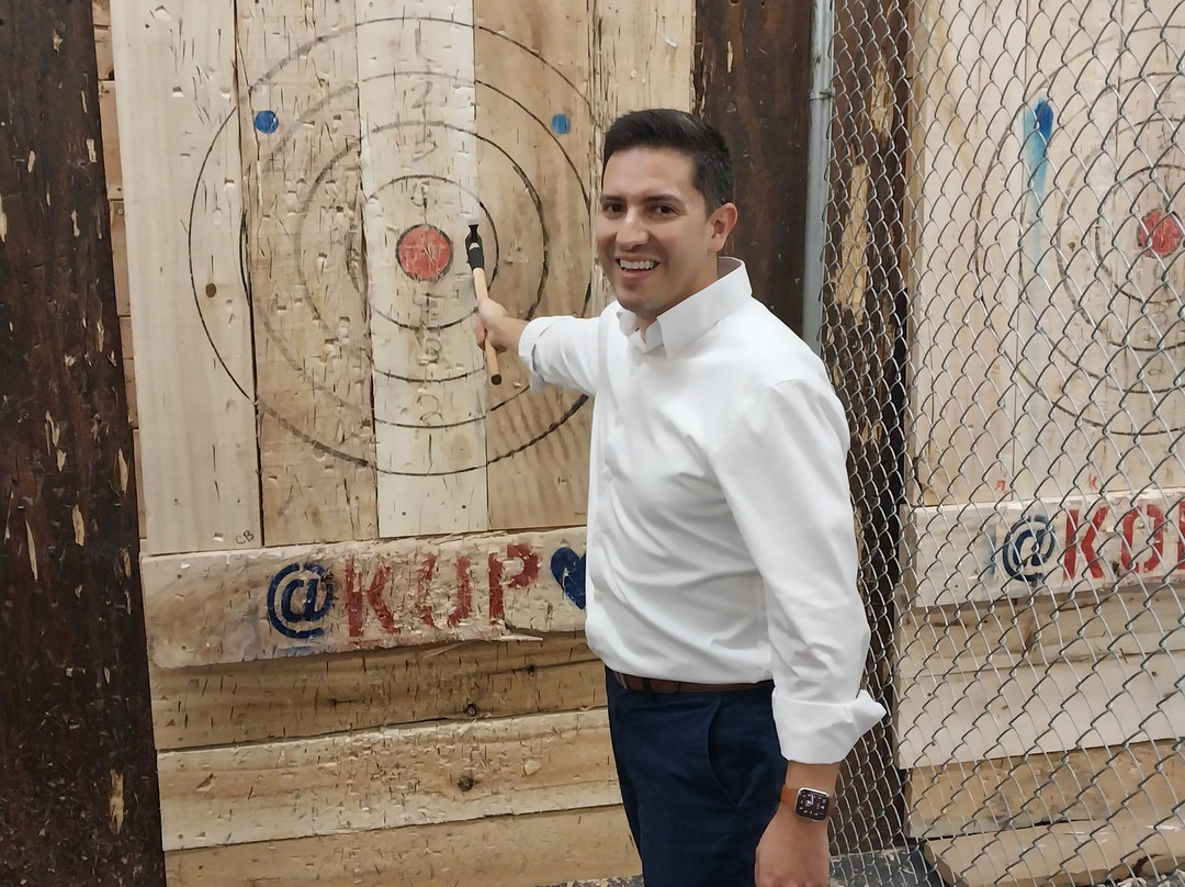 Bury The Hatchet King of Prussia - Axe Throwing-普鲁士国王必去景点