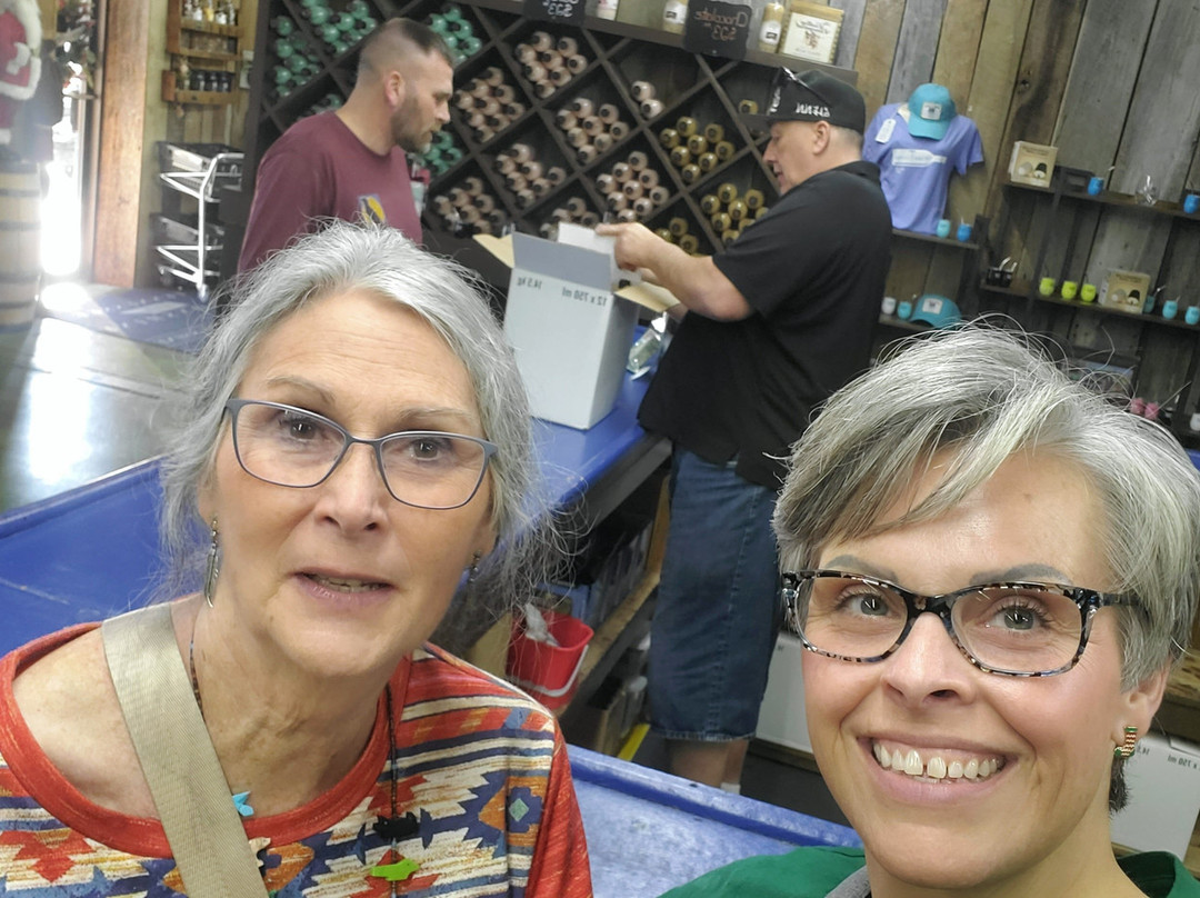 Tennessee Shine Company - Pigeon Forge-皮金福奇必去景点