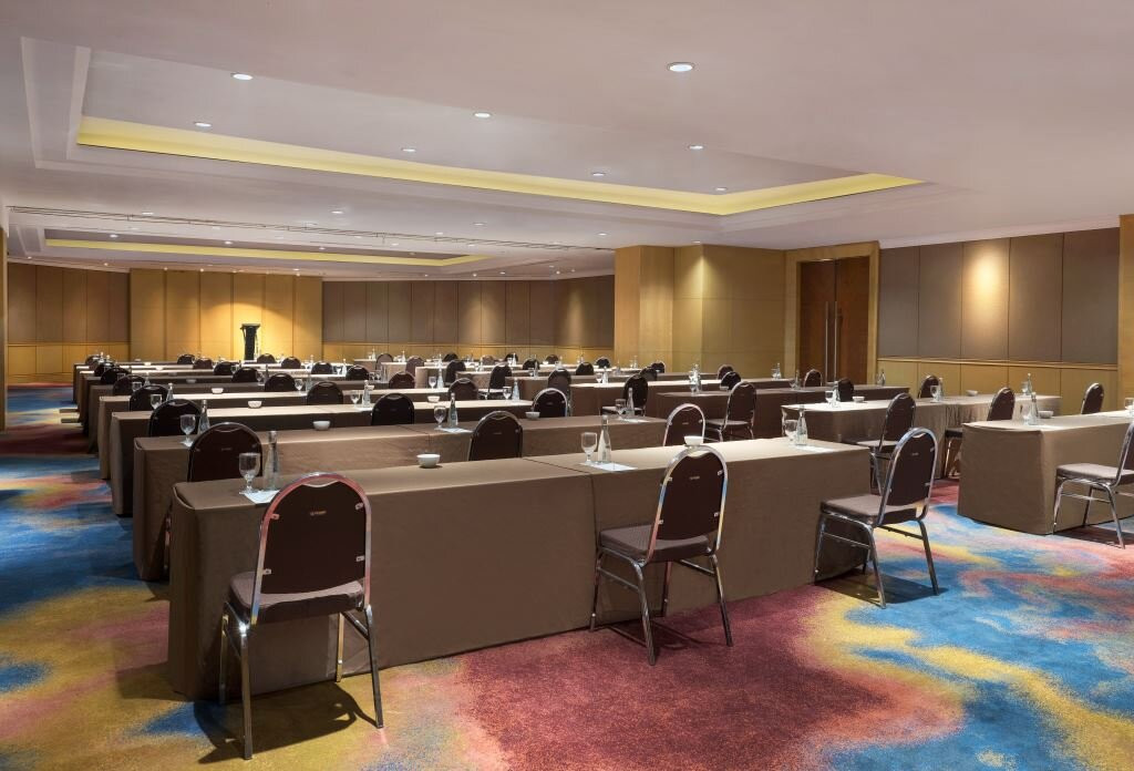 芝普特饭店主图