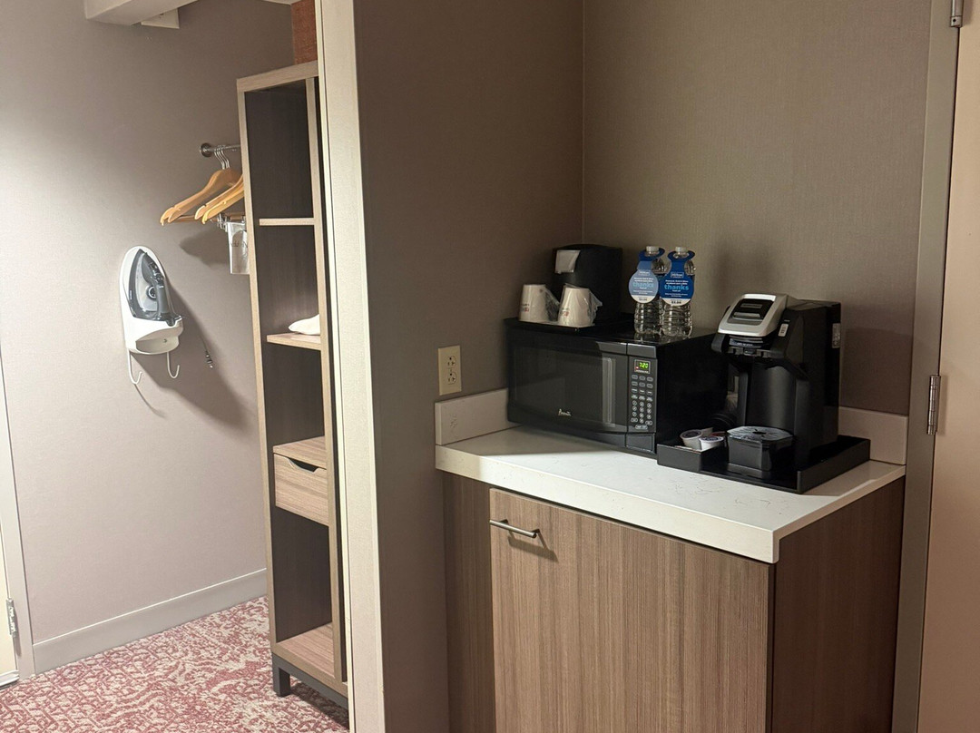 绍姆堡希尔顿花园酒店主图