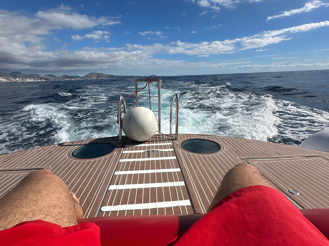 Opera 60 Luxury Charters-奥德杰海岸必去景点