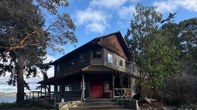 Captain Whidbey Inn主图