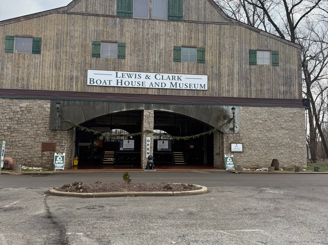 Lewis & Clark Boat House and Museum-圣查尔斯必去景点