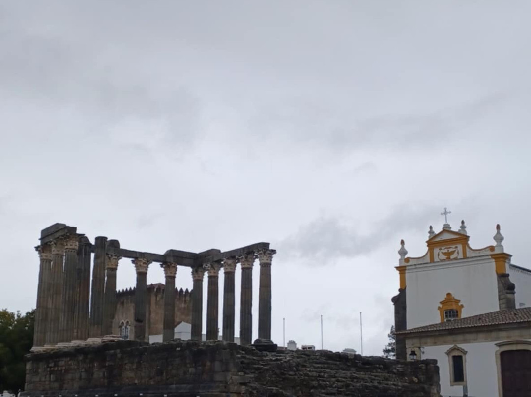 Templo Romano de Évora (Templo de Diana)-埃武拉必去景点