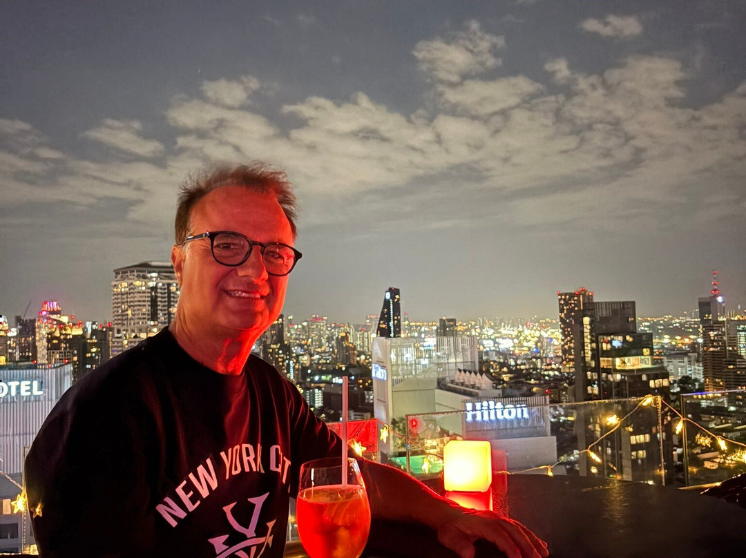 Vanilla Sky Rooftop Bar-曼谷必去景点