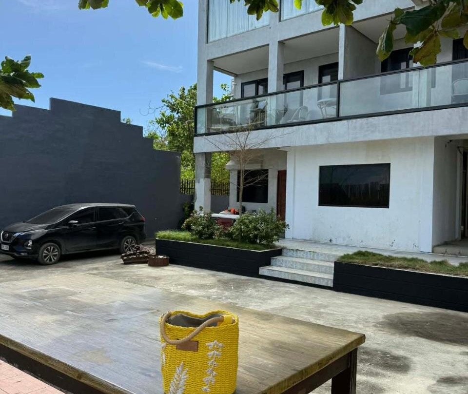 Bonbon Beach House