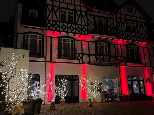 Ustka酒店住宿-Hotel Rejs