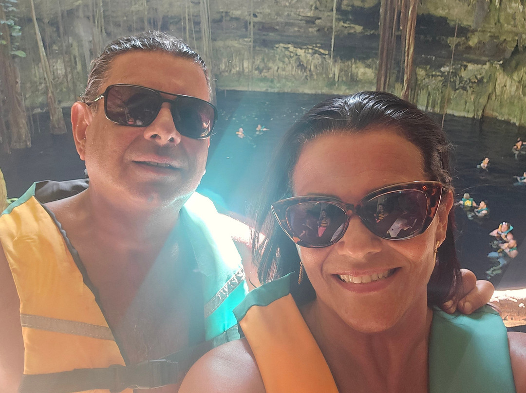 Cénote San Lorenzo Oxman-巴利亚多利德必去景点