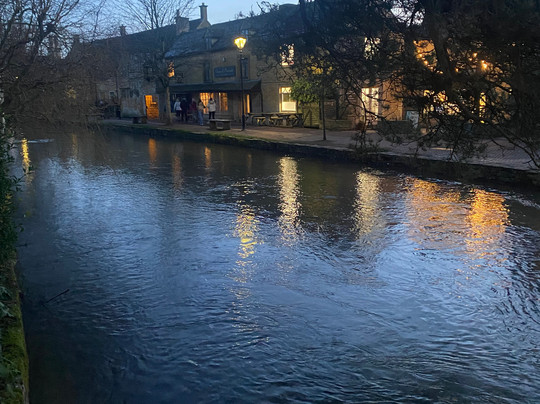 兰斯多恩别墅客房酒店主图