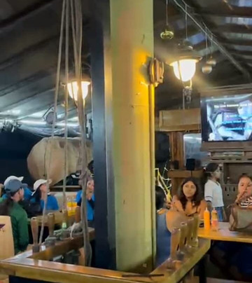 Captain Morgan's Pirate Ship-瓜亚基尔必去景点