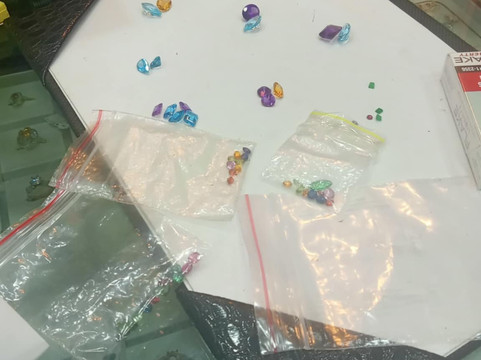 Crisane Gems & Jewellers-坎索里姆必去景点