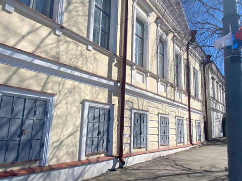 Old Mansion on the Embankment-阿尔汉格尔斯克必去景点