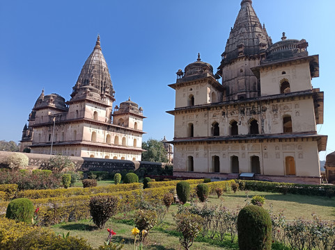 Chhatris Cenotaphs-欧恰必去景点