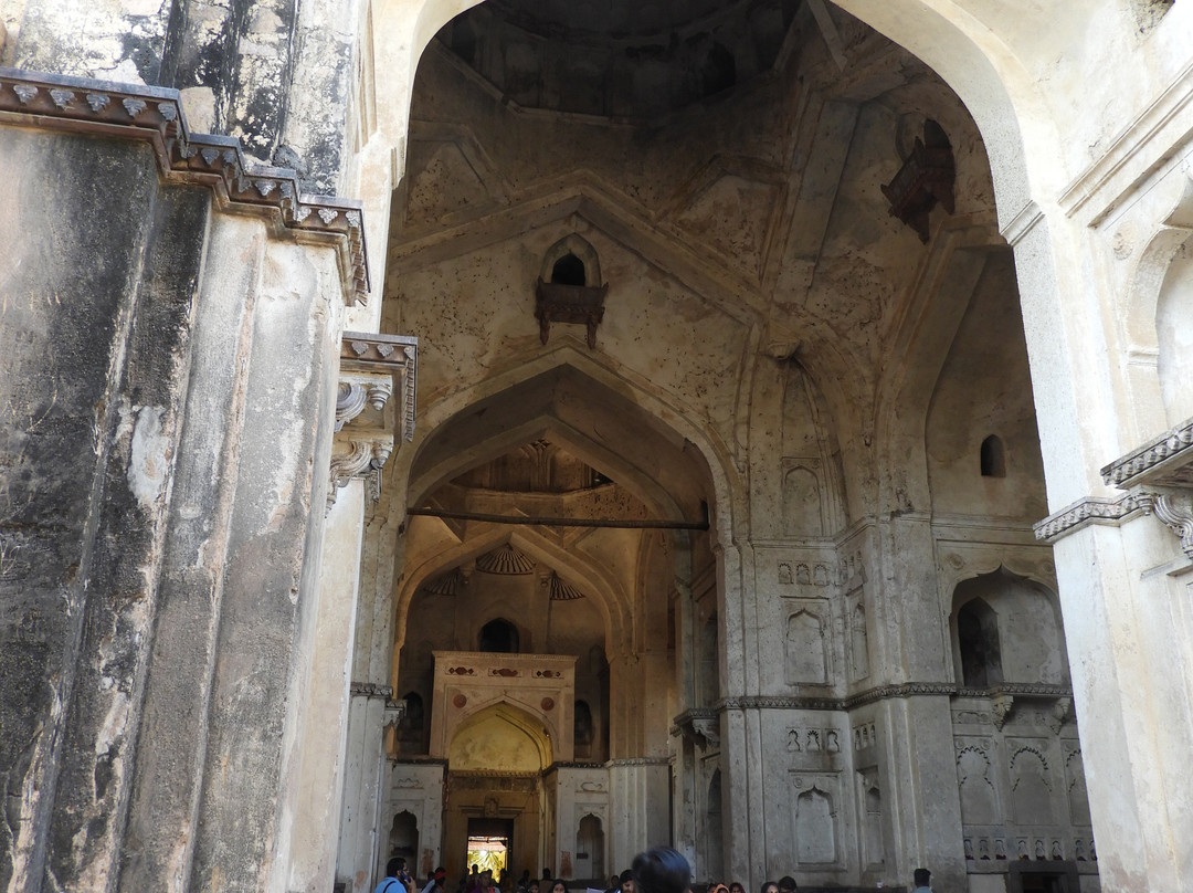 Chaturbhuj Temple-欧恰必去景点