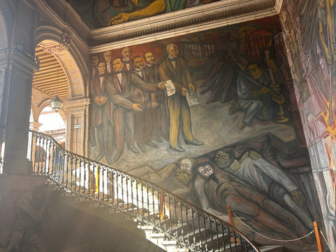 Museo del Estado de Michoacán-莫雷利亚必去景点