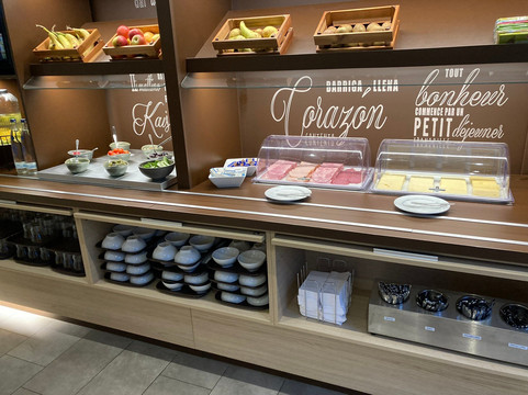 法兰克福奥德河畔B&B酒店