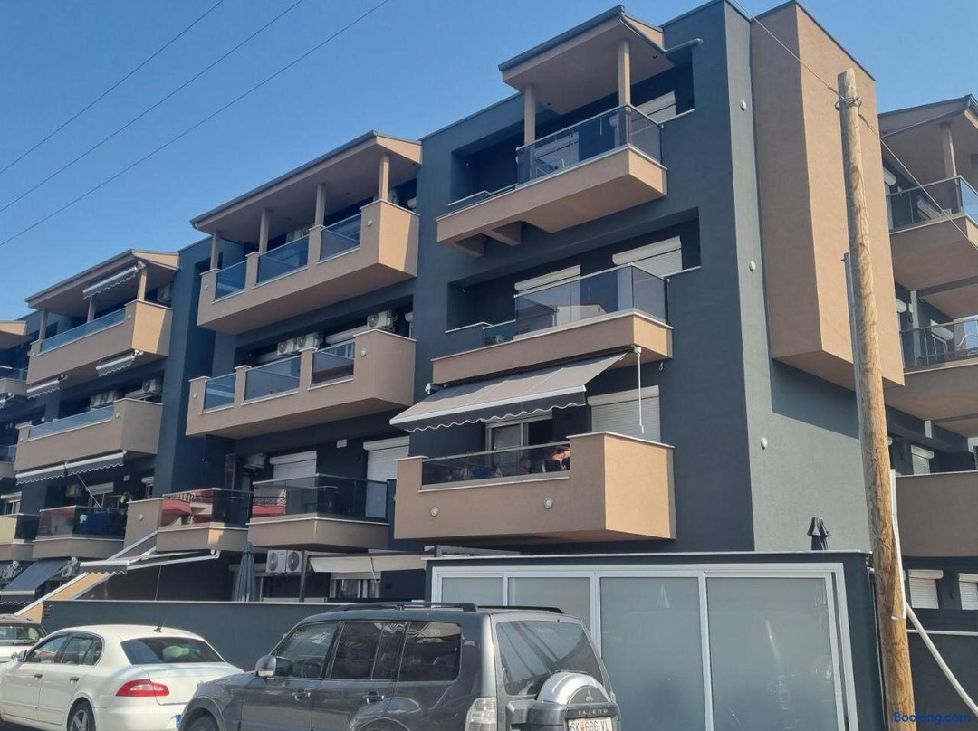 AFRODITI Studios Grigoriu Luxury Apartaments