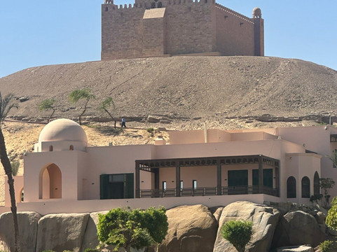 Mausoleum of Aga Khan-亚斯文必去景点