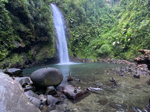 Fontaine Didier-法兰西堡必去景点