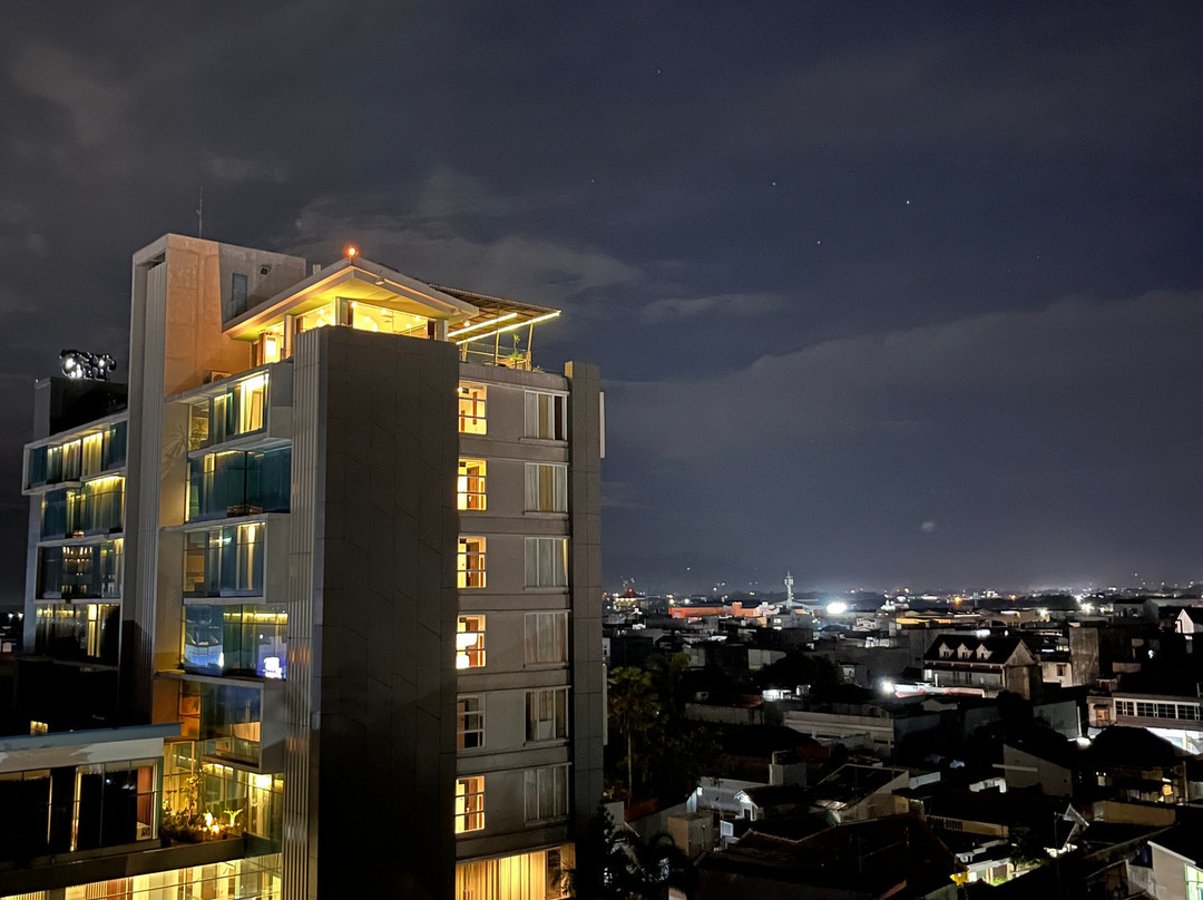 打横市地平线酒店主图