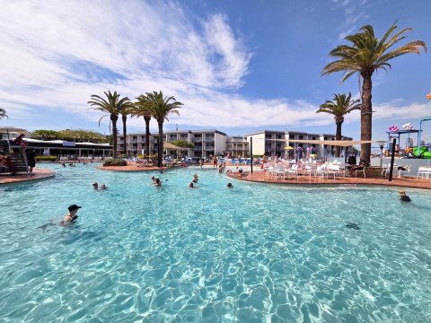 海洋世界度假村-泳池