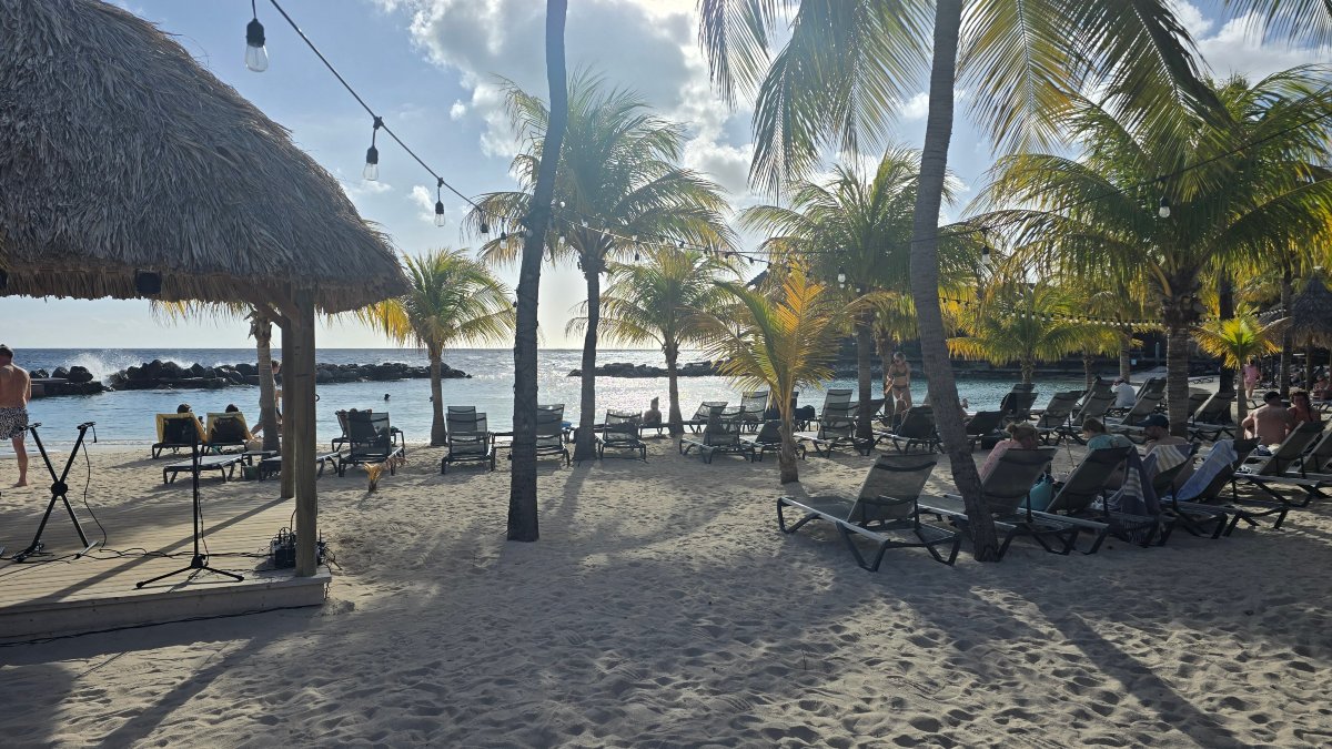 阿维拉海滩酒店-官方