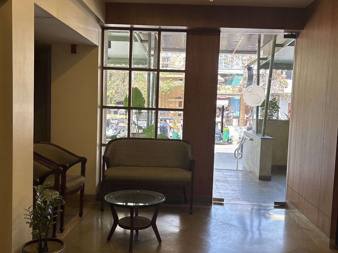 瓦多达拉灯塔酒店主图