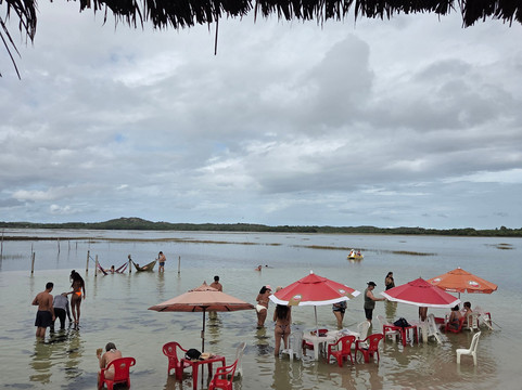 Lagoa dos Tambaquis-阿拉卡茹必去景点