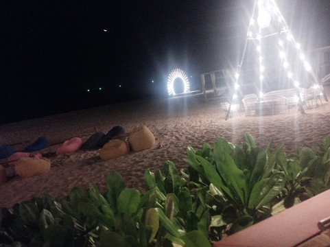 The Haven Beach Club