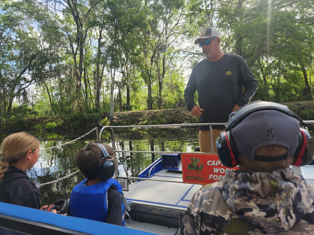 Tom and Jerry's Airboat Tours-Lake Panasoffkee必去景点