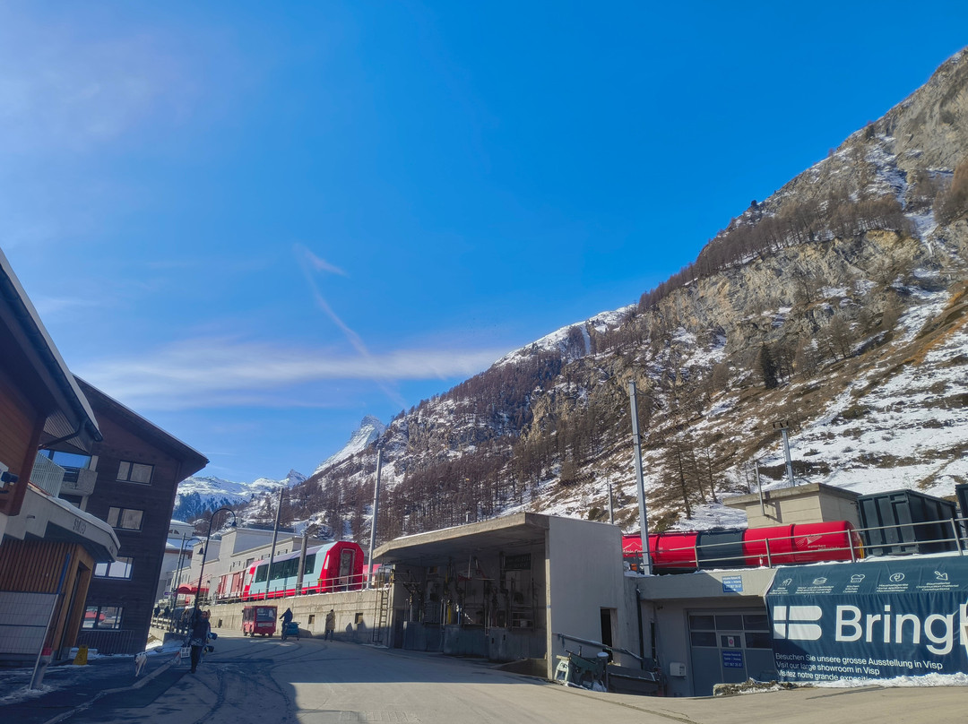 Bahnhofstrasse-策马特必去景点