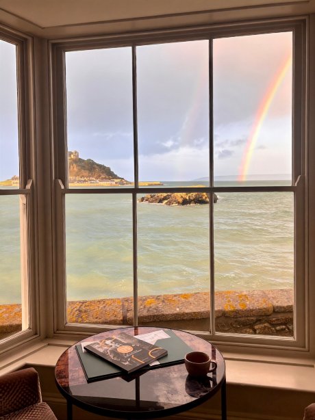 黄金海豚酒店-官方