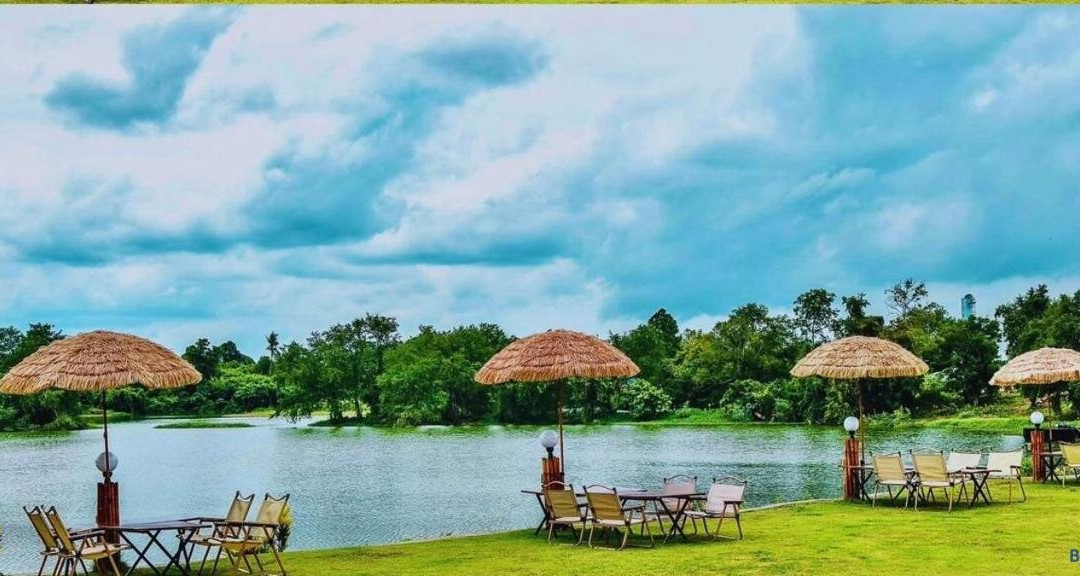 Baanrimnam Resort Lopburi
