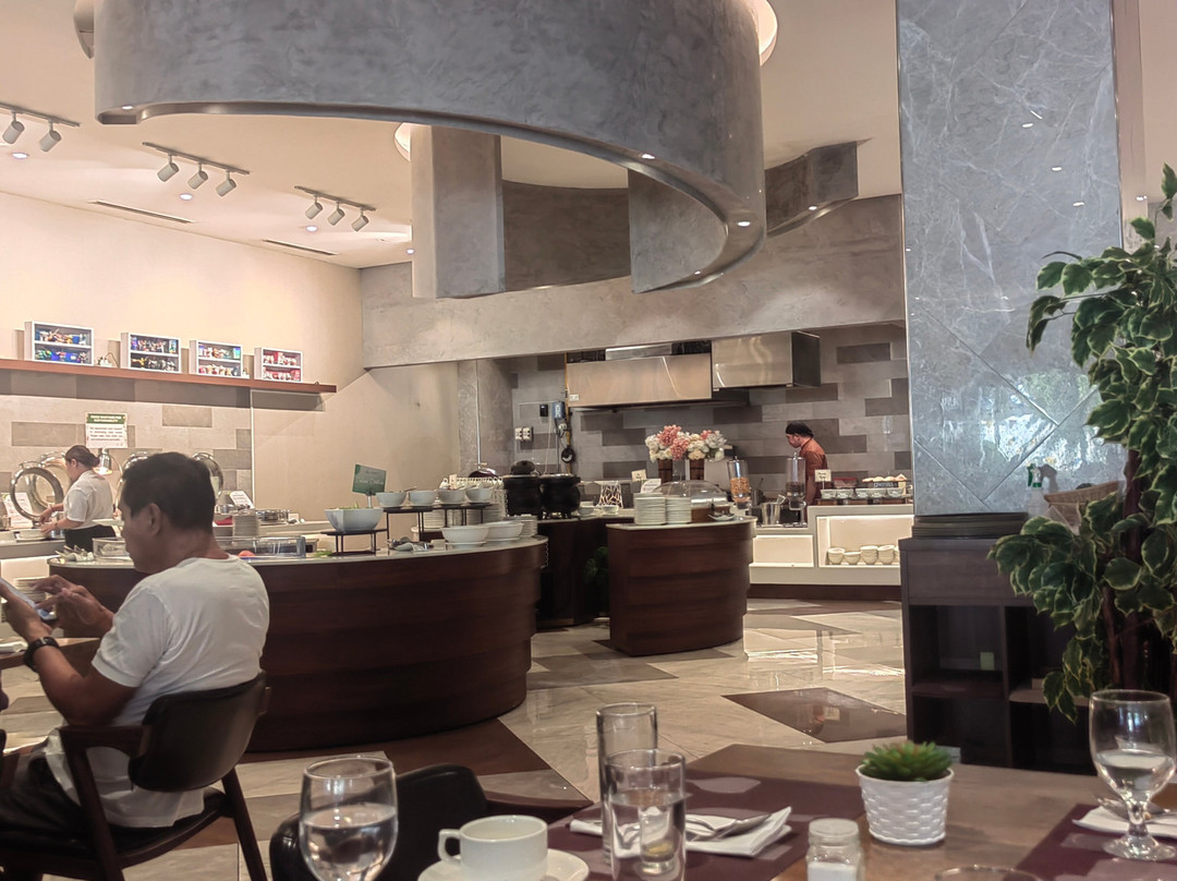 拉斯皮纳斯怡东酒店主图