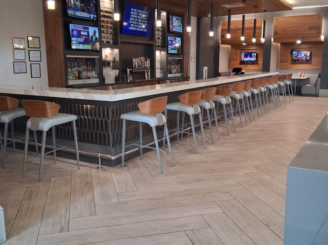 亚特兰大机场北部希尔顿安泊酒店主图