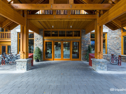 穆斯套房酒店主图