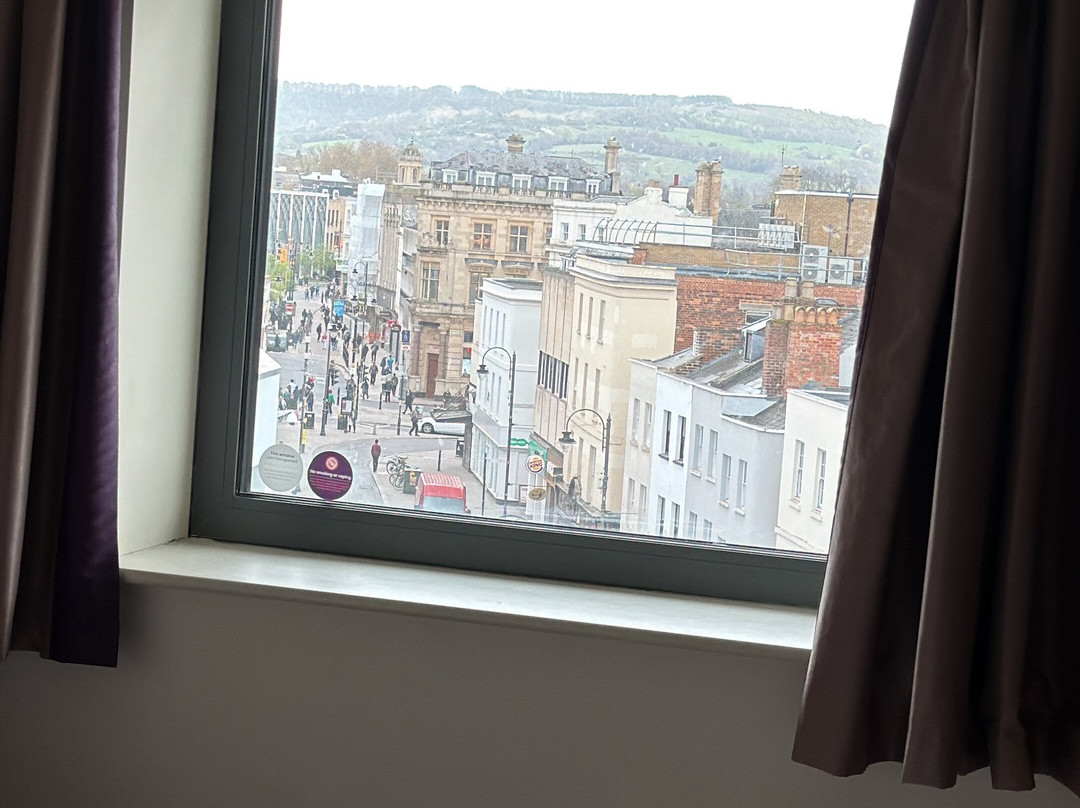 查尔顿汉姆镇中心高级旅馆主图