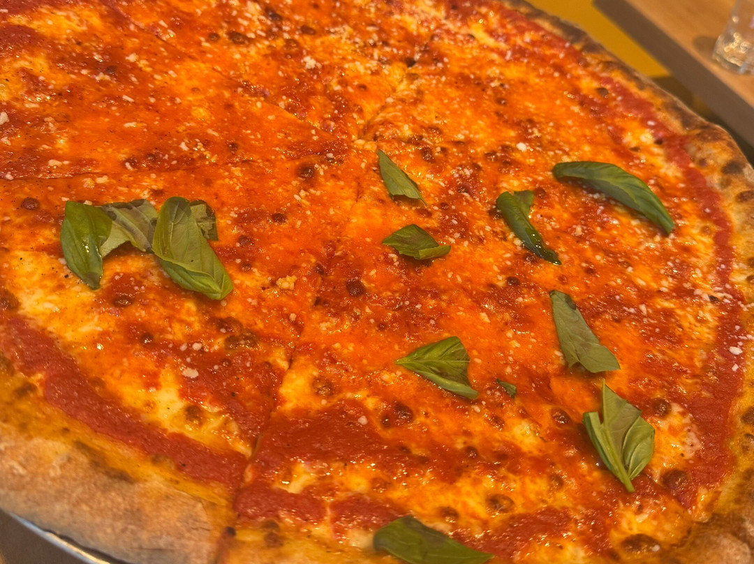 Mary's Hot Pizza