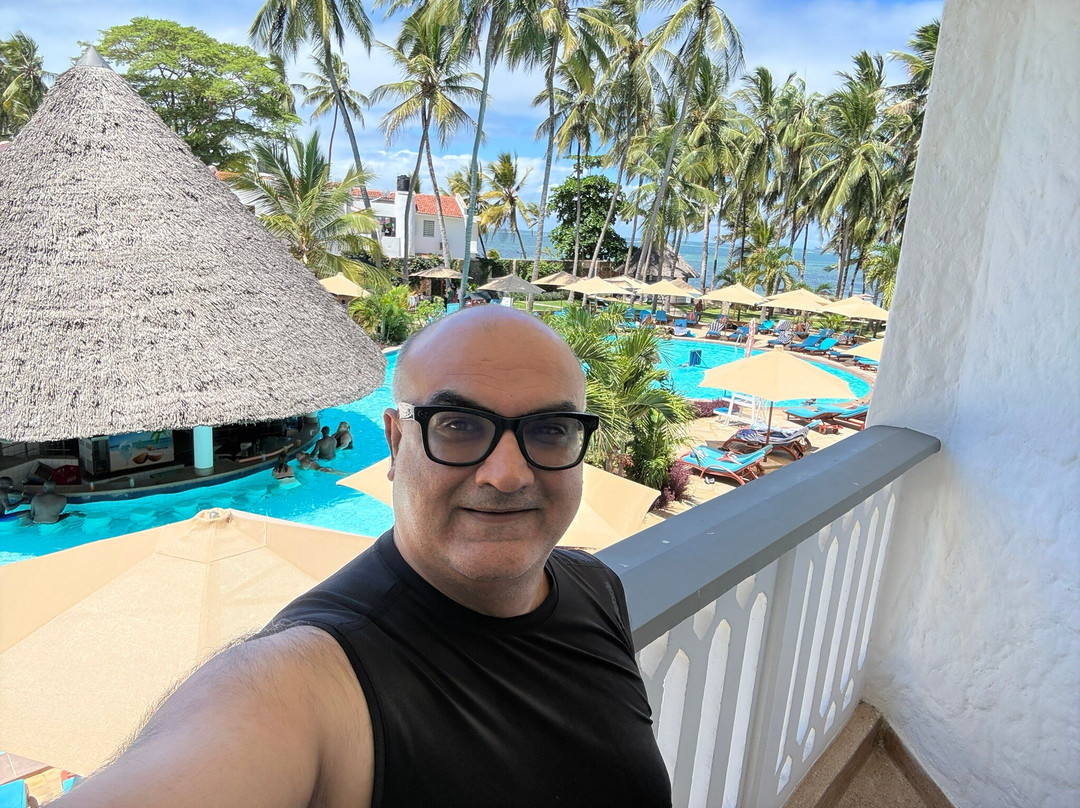 旅客海滩酒店主图