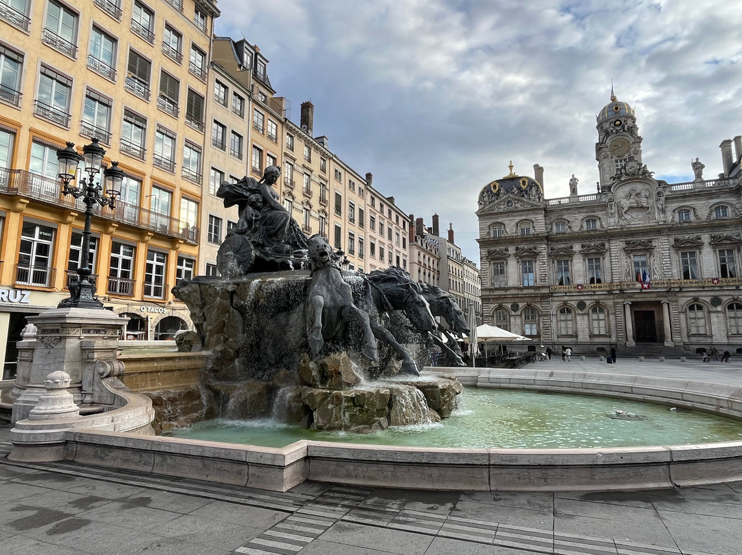 Place des Terreaux-里昂必去景点